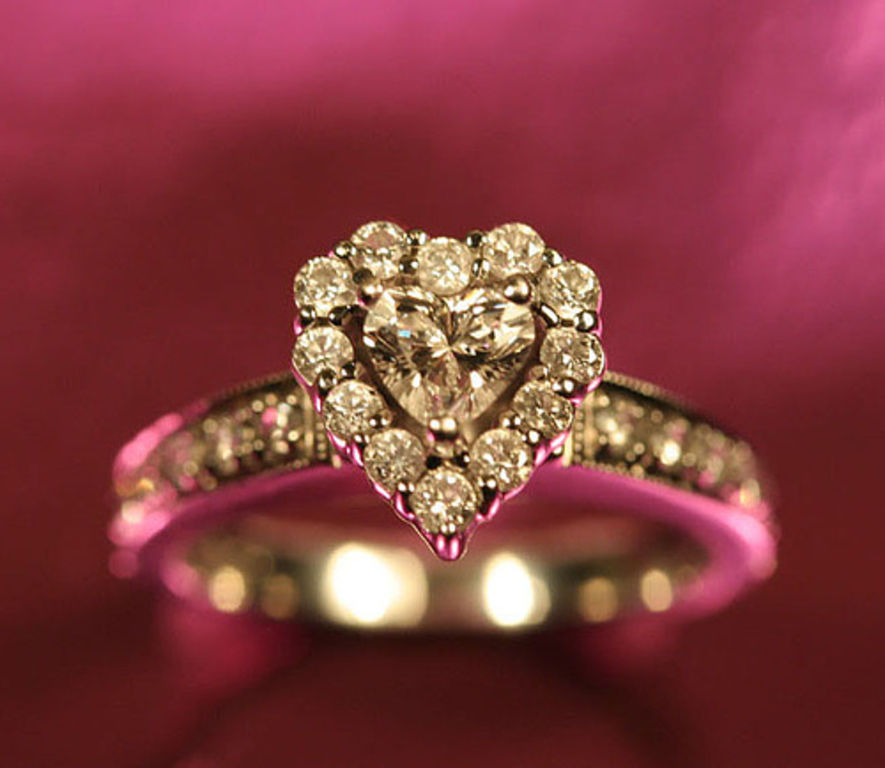 http://www.savingadvice.com/images/blog/diamond-heart.jpg