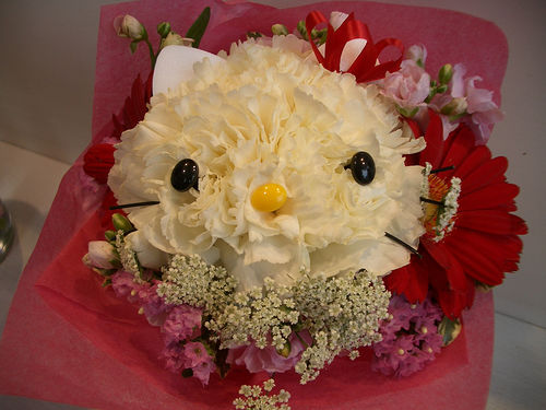 Build This Wedding Hello Kitty wedding Hello Kitty Flowers 1 Hello Kitty 