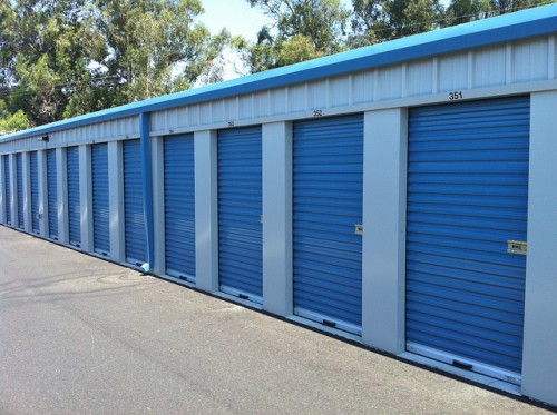 storage units storage units