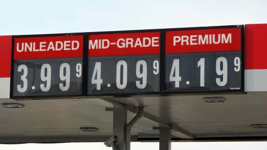 Lundberg and AAA note gas price increase for the week