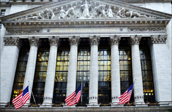 Dow closes with biggest weekly decline in 6 weeks