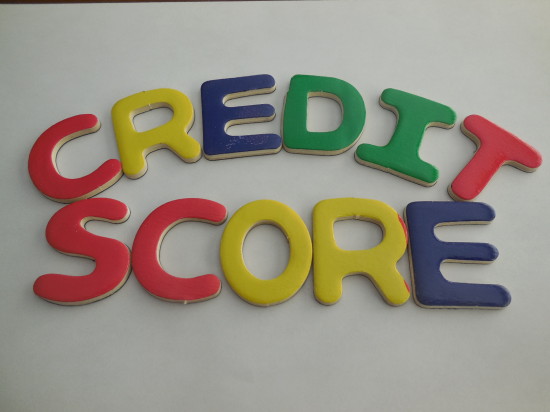 How Credit Karma, Quizzle and Credit Sesame help save money