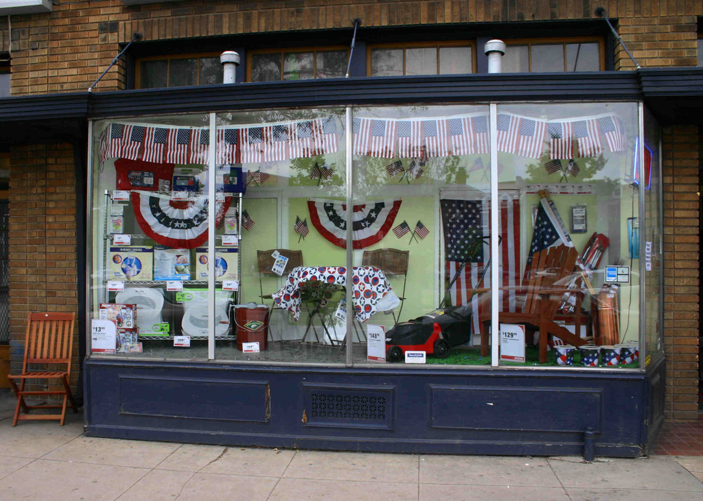 Retail Stores Open and Closed on Memorial Day 2015 Blog