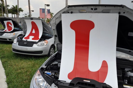 Biggest Sales on Labor Day 2015, Online and Off