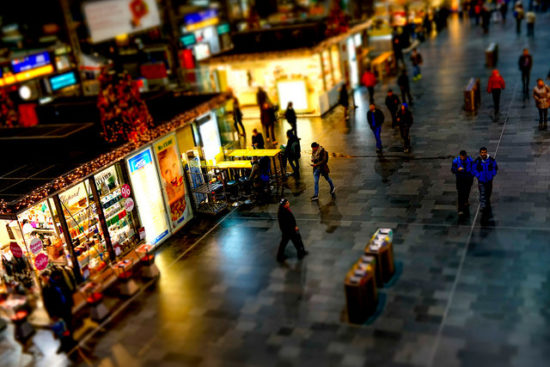 retailers open on thanksgiving