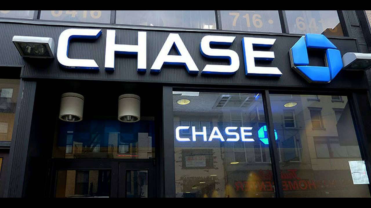is chase bank open for presidents day