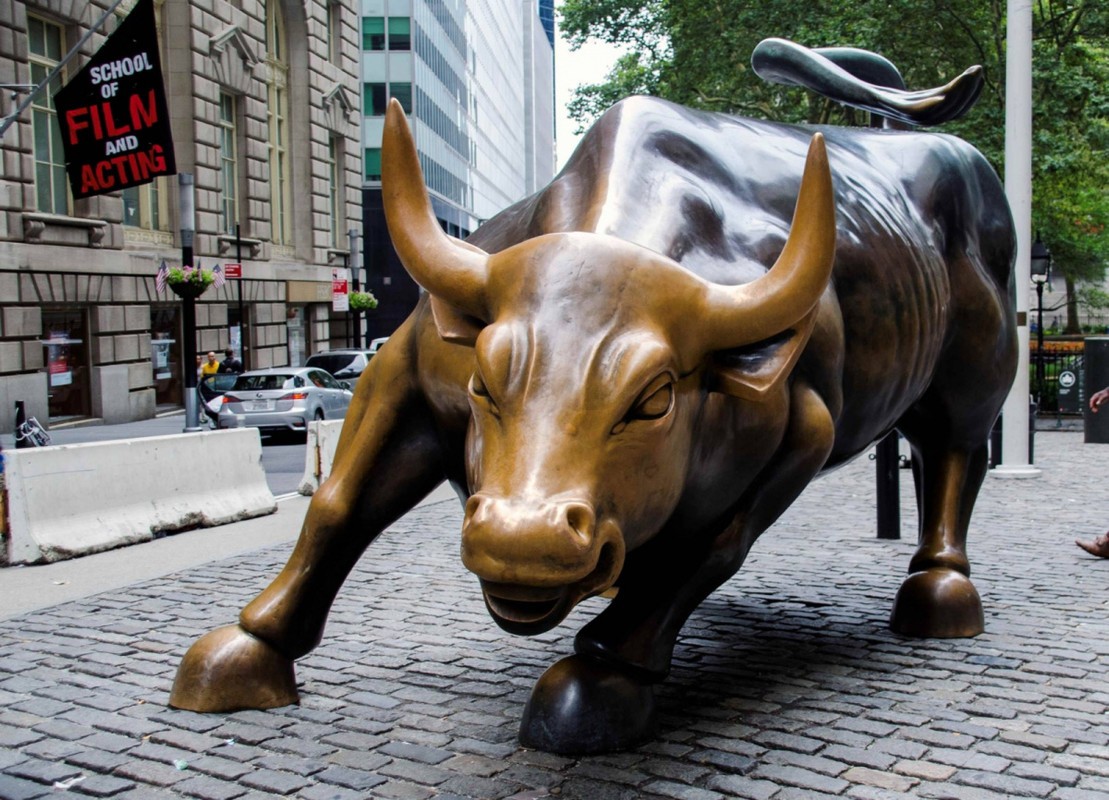 Click image for larger version  Name:	charging-bull-wall-street.jpg Views:	0 Size:	253.0 KB ID:	753749