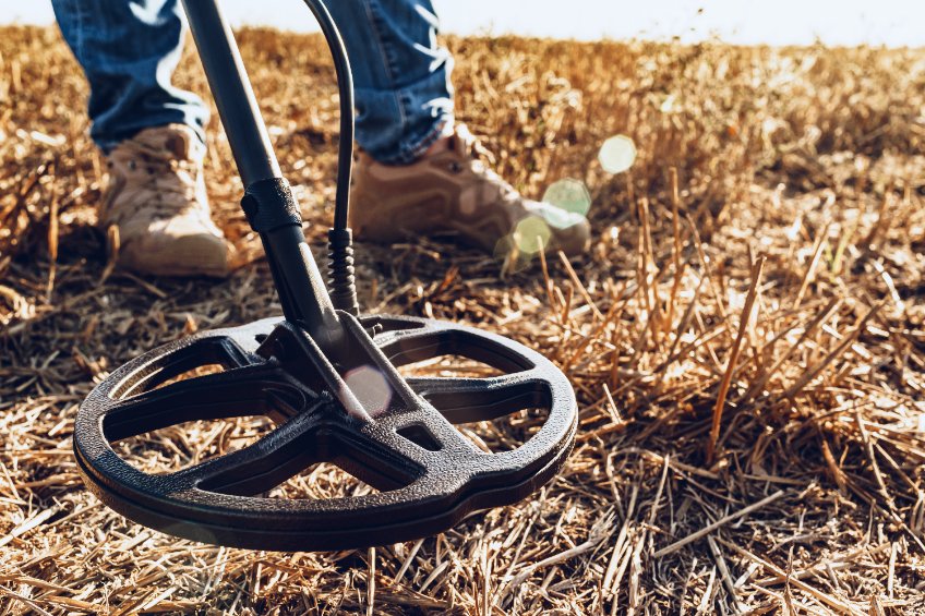 metal detecting - a must included in your list of free and inexpensive hobbies.