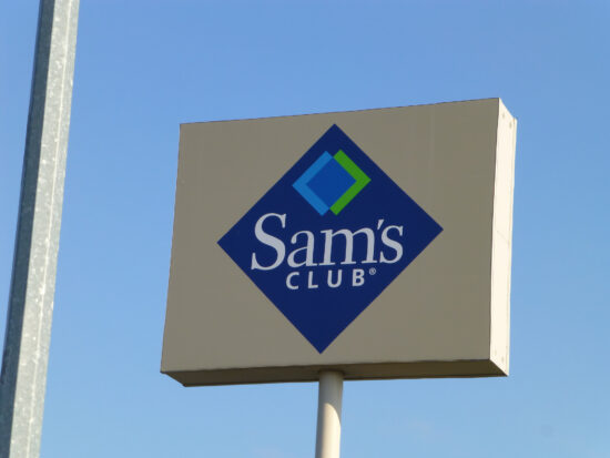 Sam's Club holiday hours and schedule