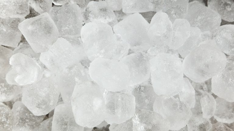 How Much Does A Bag of Ice Cost? - SavingAdvice.com Blog