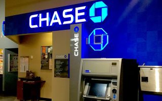 chase bank hours