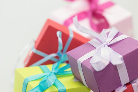 <img src="thehottestmothersdaygiftsonabudget.jpg" alt”Gift Boxes">
