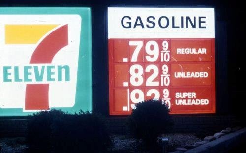 1990s price for gas