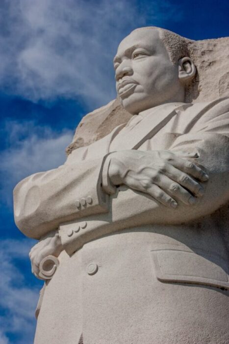 Is the bank closed on MLK Day 2021?