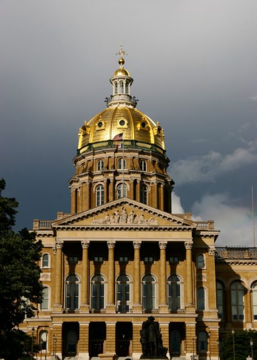 What Is the Minimum Wage in Iowa? Blog