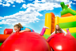 How to Make Money from Inflatable Bounce Houses