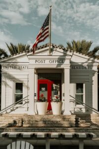 Is the Post Office Open on Thanksgiving 2021?