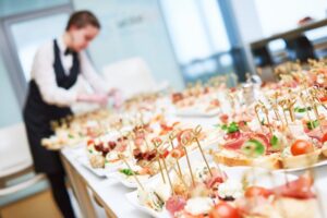 How Much Does It Cost to Cater a Wedding?