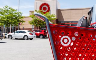 Is Target closed on Thanksgiving