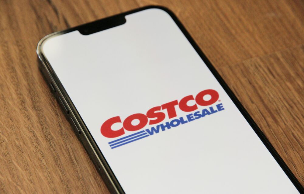What are Costco gas station hours?