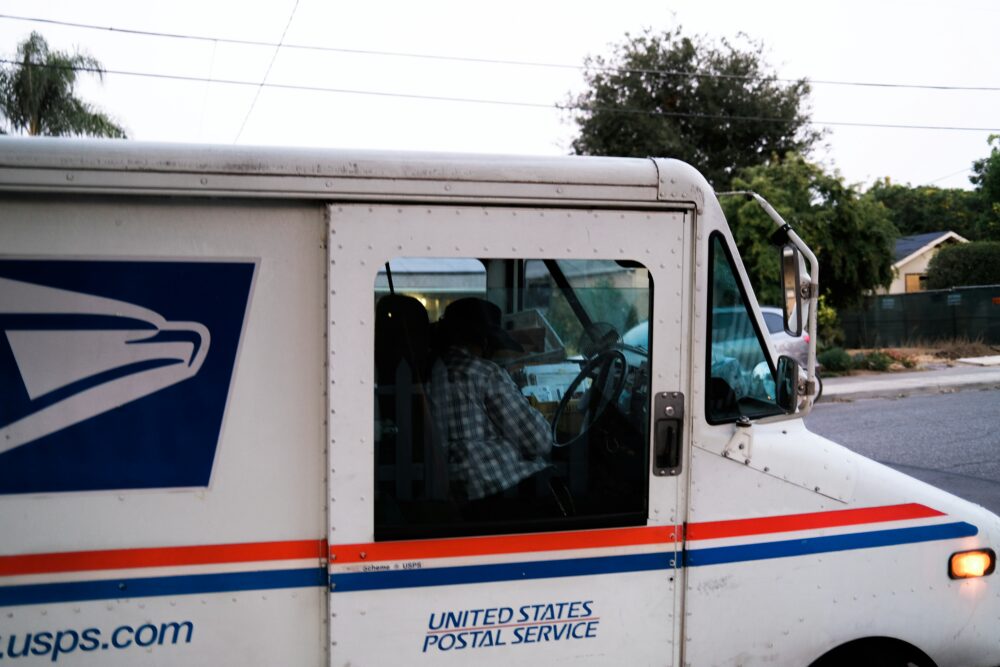 USPS schedule Saturday and Sunday