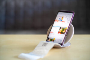 7 Restaurant Apps You Can Use to Claim Free Food