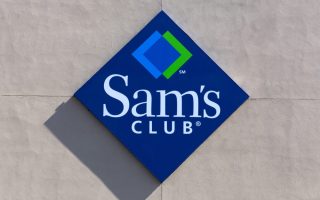 Sam's Club holiday hours and schedule