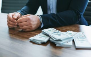 13 Things Rich People Avoid That Most People Think They Love