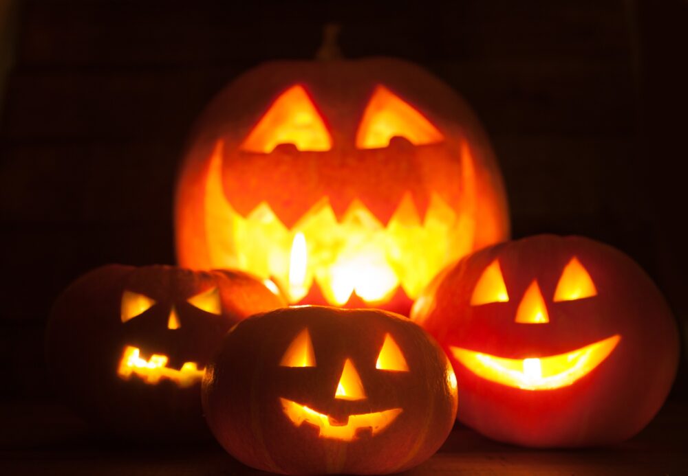 Halloween Pumpkin Carving Parties