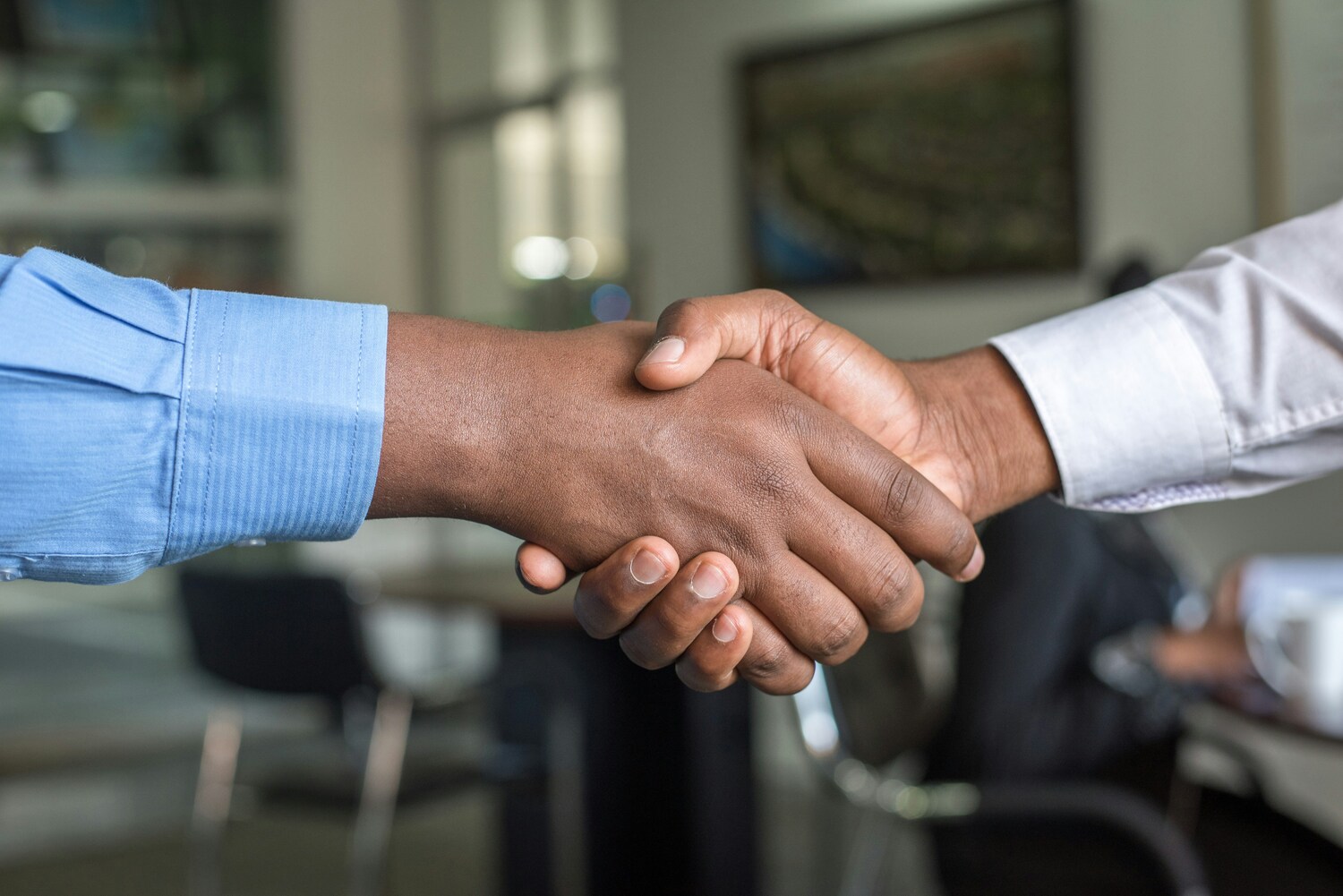 shaking hands, office meeting
