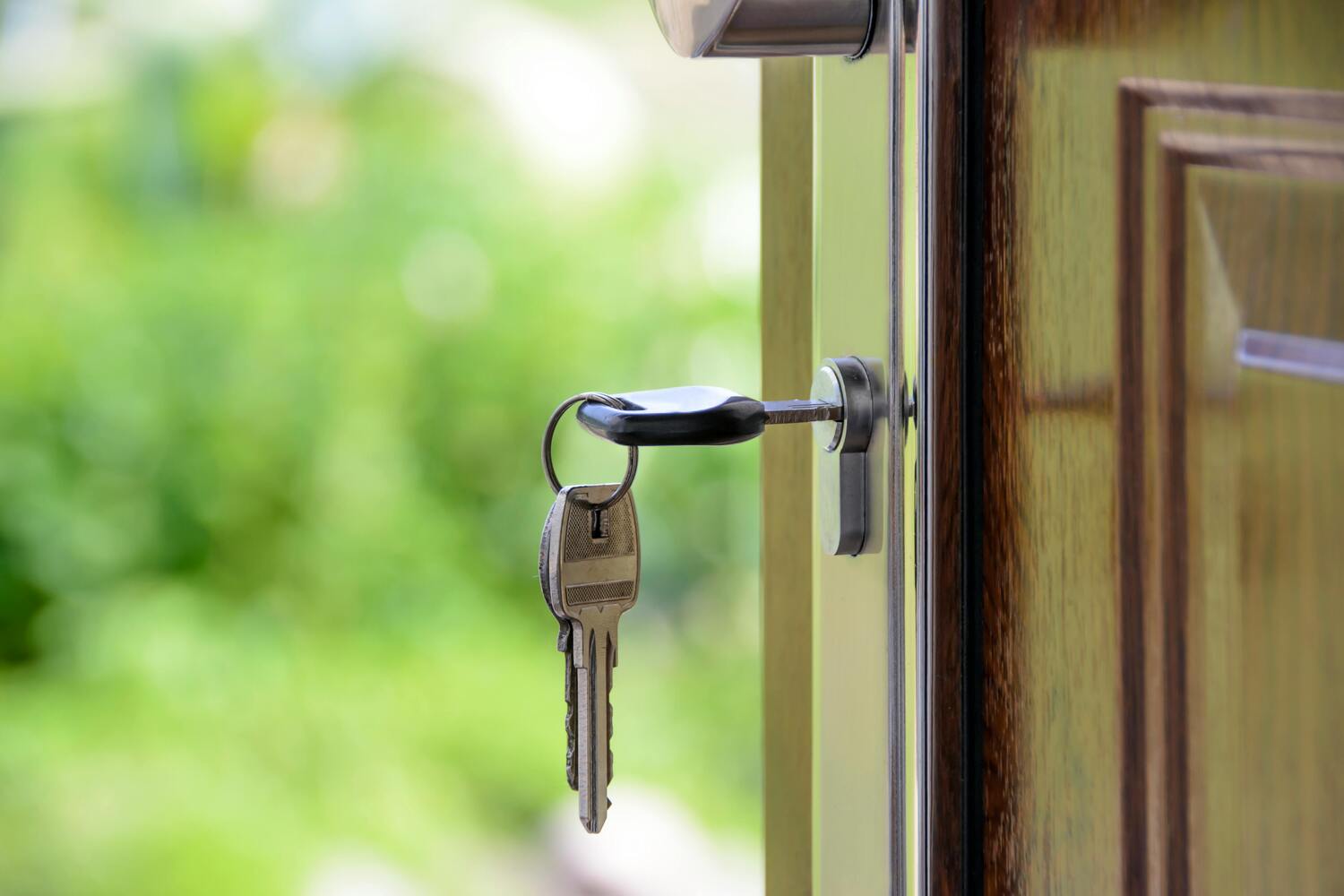 key in door lock, front door key
