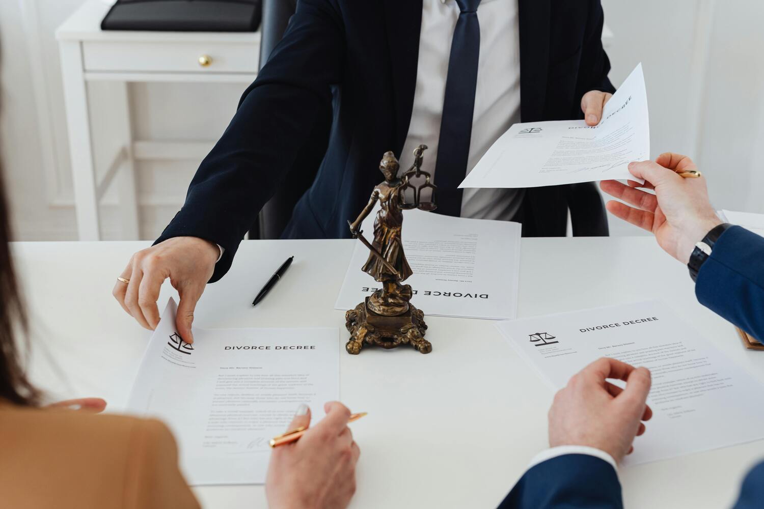 divorce proceedings, divorce lawyer