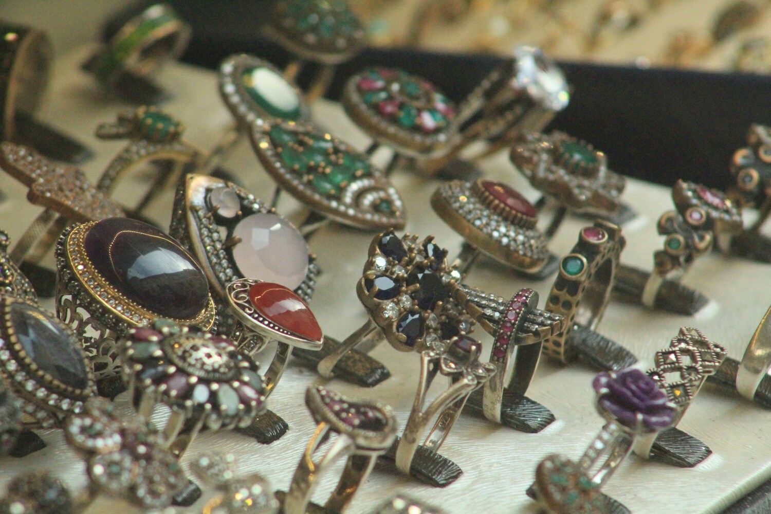 vintage jewelry