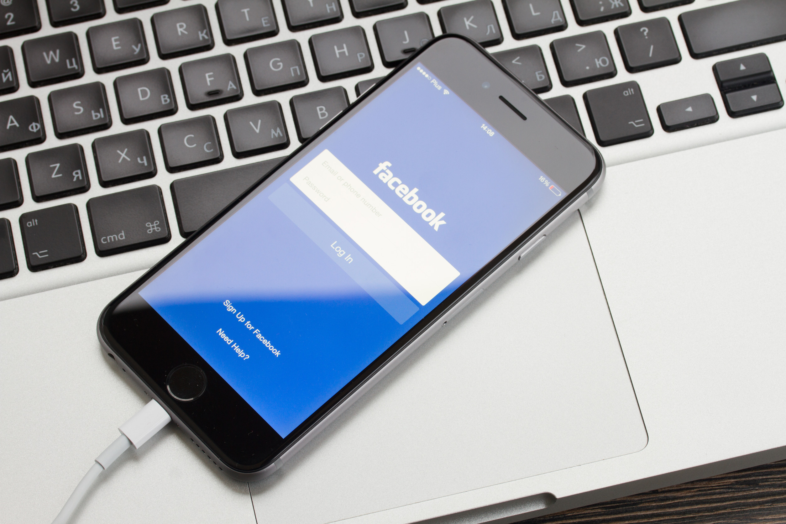Why are some seniors deleting Facebook?