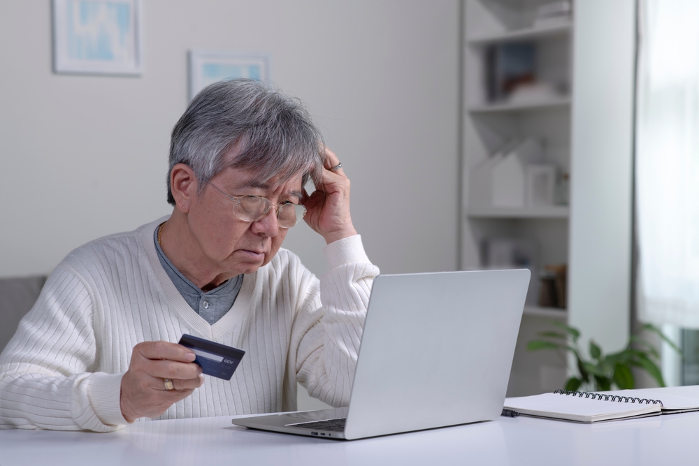 retiree in credit card debt