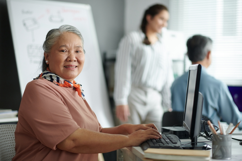 free tech classes help for seniors