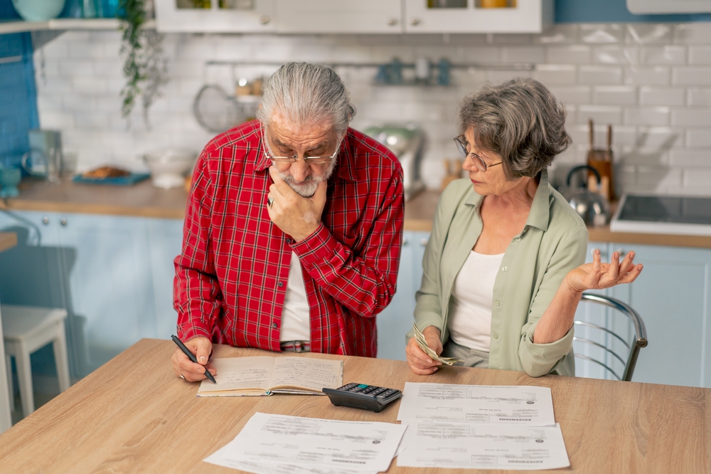 how older couples keep the peace when money runs out