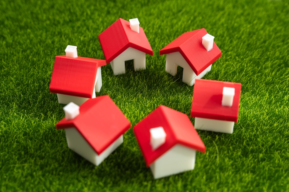 Rising HOA Violations Are Targeting Older Residents in Stricter Communities